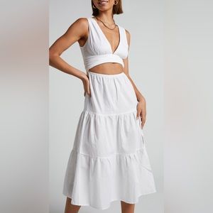 SPENCER V NECK CUT OUT TIERED MIDI DRESS IN WHITE